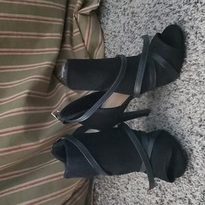 Christian Siriano black heels